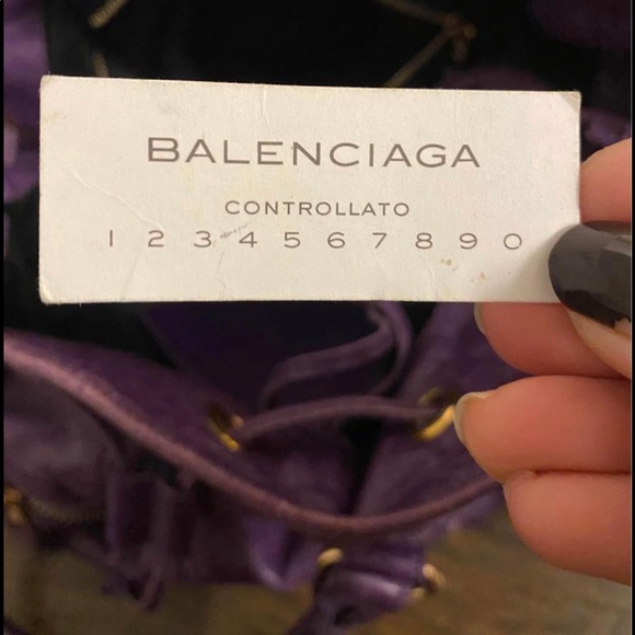 SOLD 😍😍Balenciaga pom pom / bucket bag - Picture 8 of 13